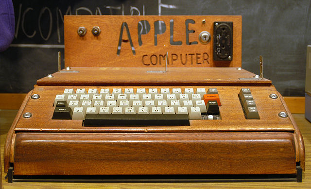 640px-Apple_I_Computer