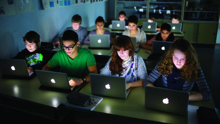 ‘Teachers must embrace new technology or risk becoming obsolete’ | News