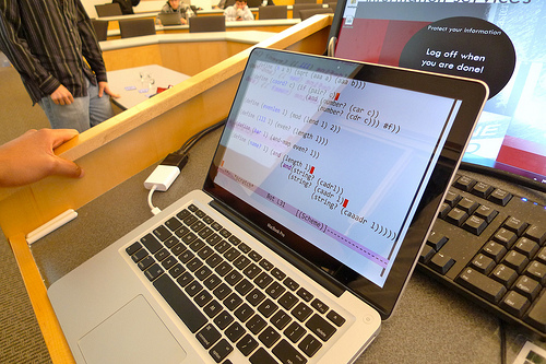 Arizona Bill Would Make Students In Grades 4-12 Participate Once In An Hour of Code
